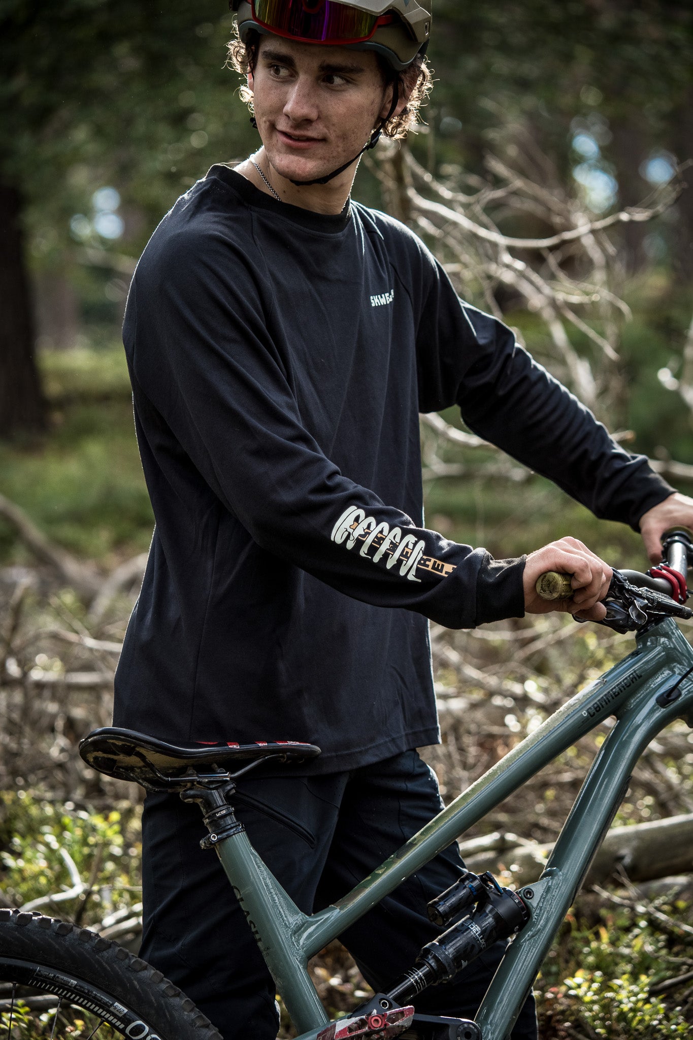 pullover mountainbike Skwerel® atmungsaktives heavy duty MTB Trailsleeve „Popsicle Coil“ im