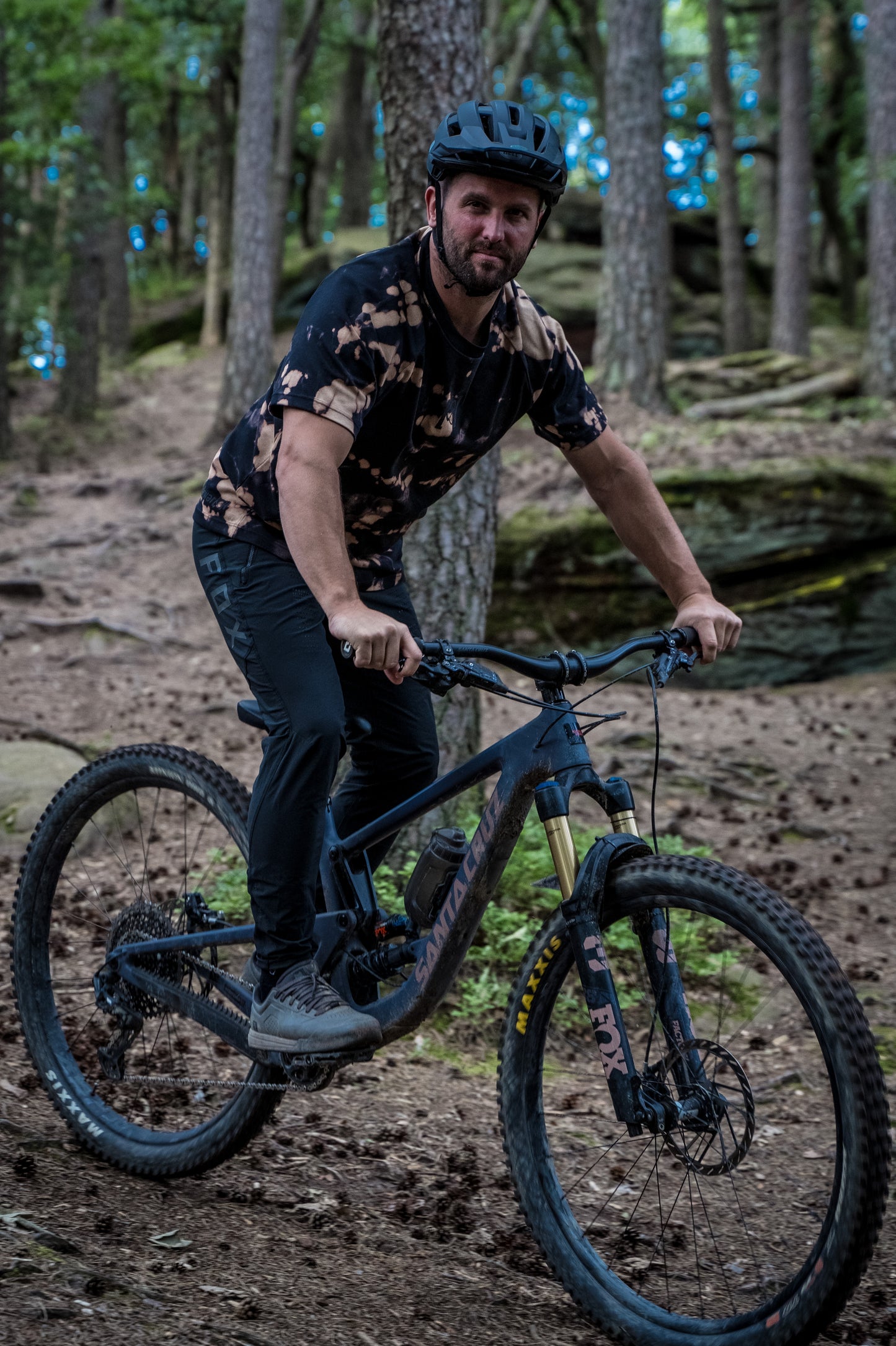 Skwerel® atmungsaktives heavy duty MTB Trailshirt „Monochrome“ im oversized cut acid wash